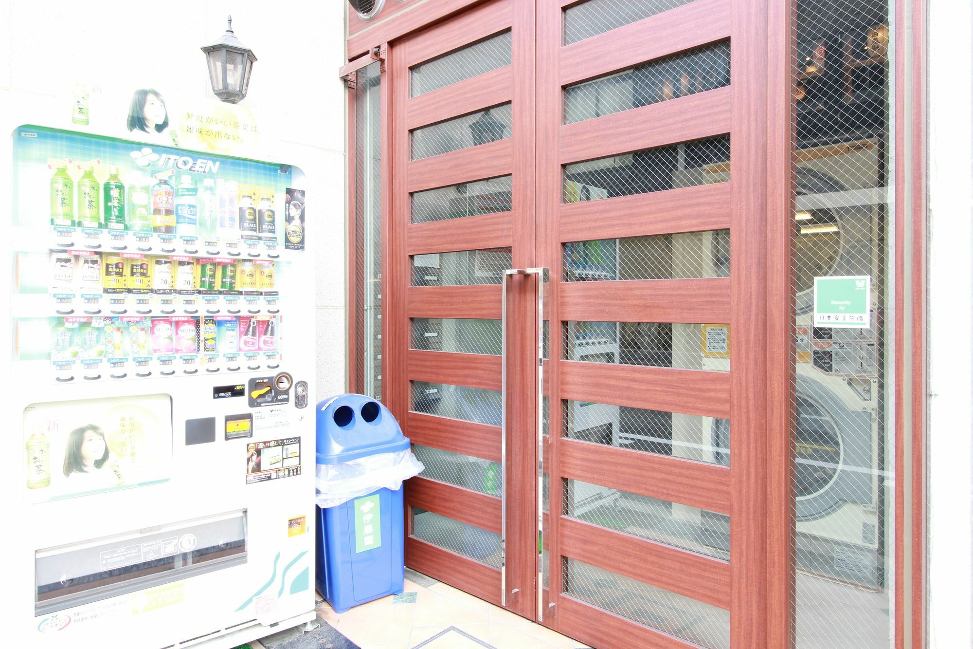 Patio Kyobashi Apartment Osaka Exterior photo